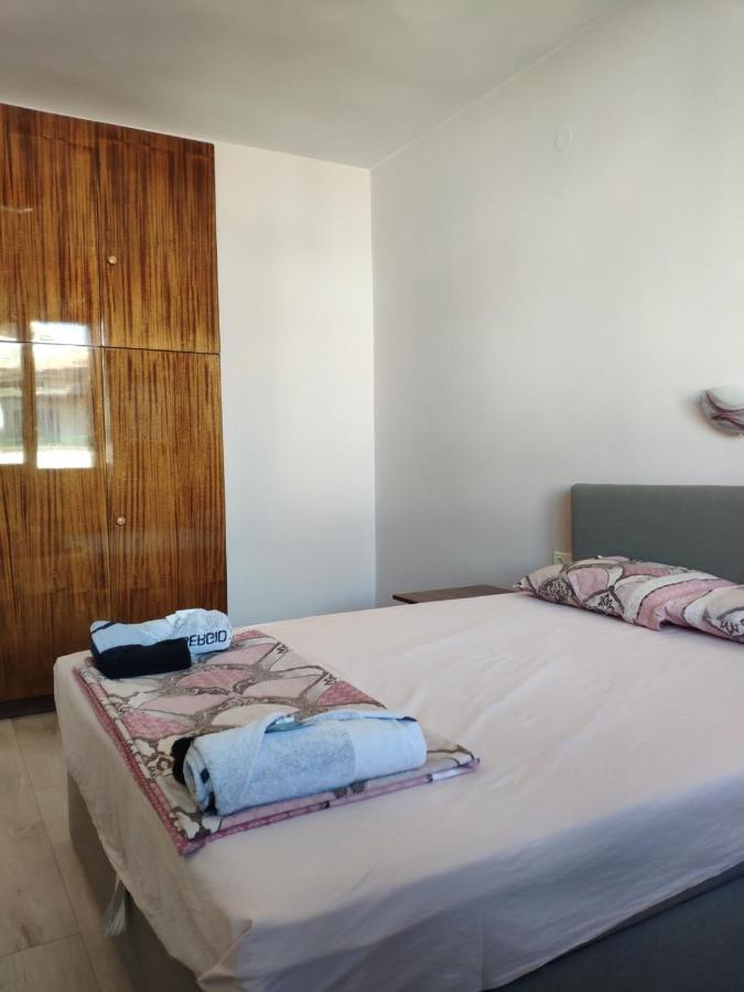 Liliya Apartment Pleven Buitenkant foto