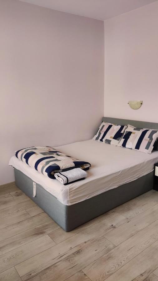 Liliya Apartment Pleven Buitenkant foto
