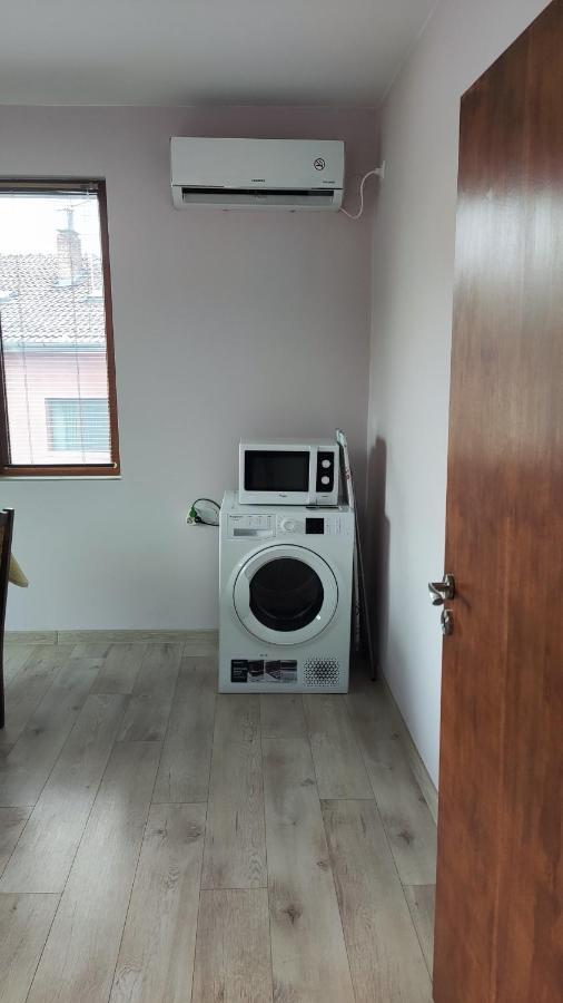 Liliya Apartment Pleven Buitenkant foto